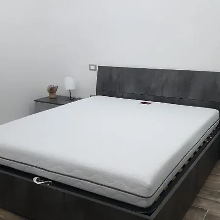 Due Passi Dal Mare * ليفورنو
